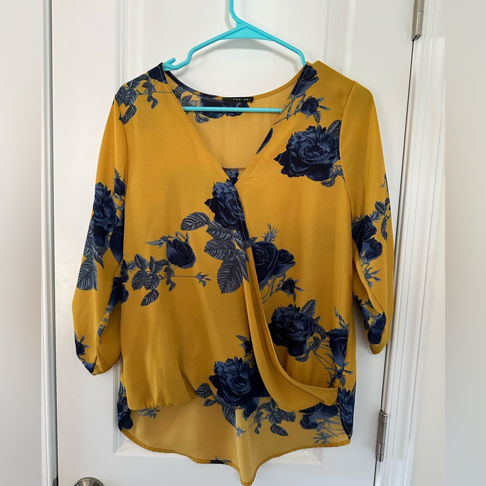 West Kei Allan Surplice Rolltab High Low Blouse - Mustard - Size M
